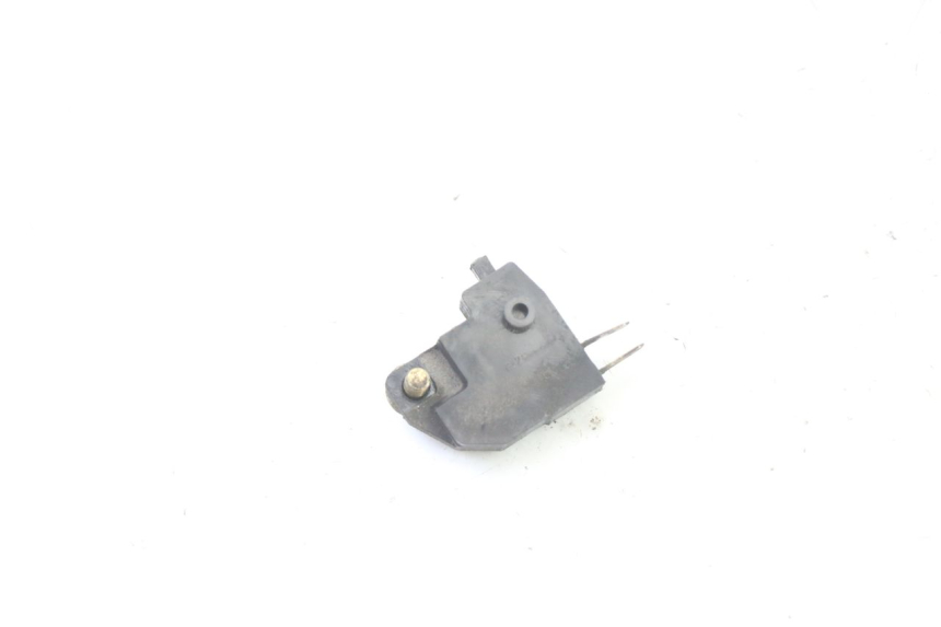 photo de LEFT STOP LIGHT SWITCH PEUGEOT SATELIS 250 (2006 - 2012) - Zoom on usage condition