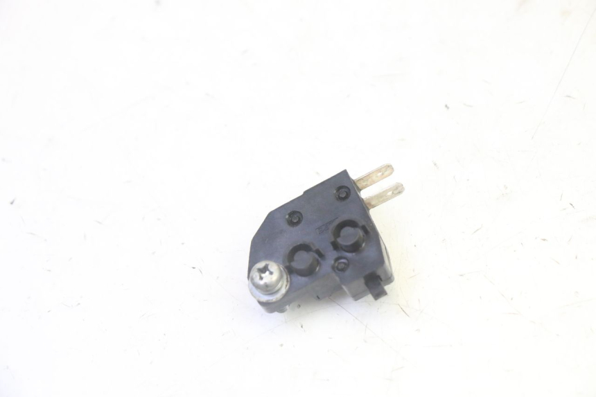 photo de LEFT BRAKE LIGHT SWITCH PEUGEOT SATELIS 125 (2006 - 2009) - Component detail
