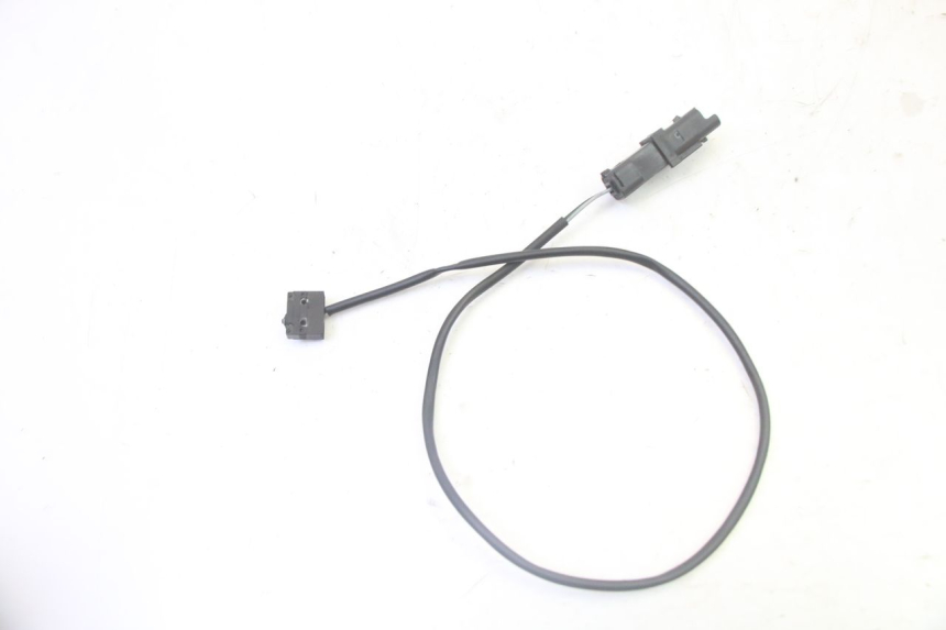 photo de LEFT BRAKE LIGHT SWITCH PEUGEOT SATELIS 125 (2006 - 2009) - Main view