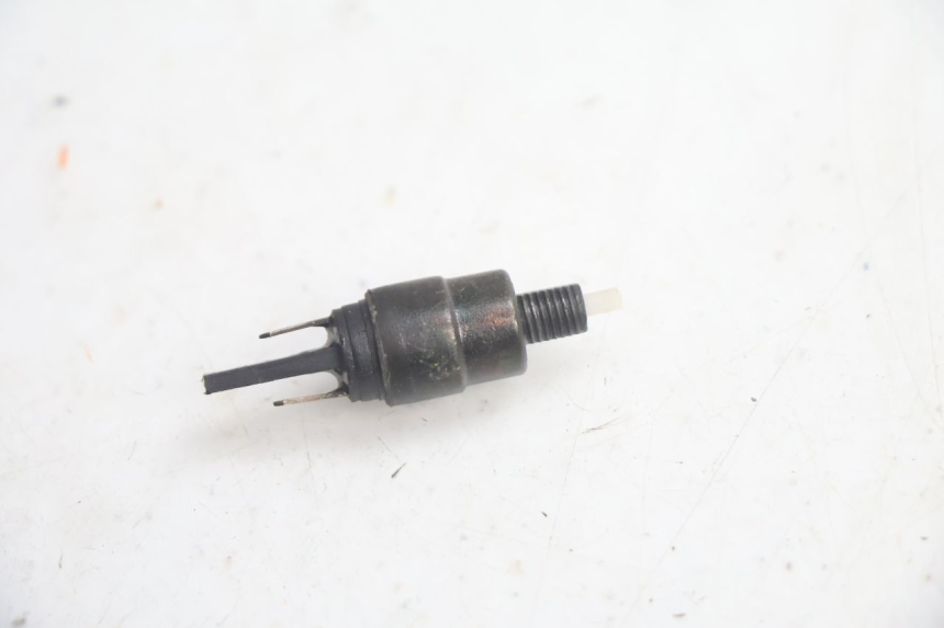 photo de LEFT STOP LIGHT SWITCH PEUGEOT STREETZONE NAKED 2T 50 (2014 - 2018) - Component detail