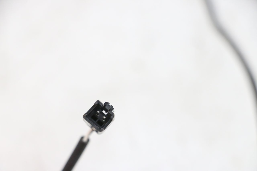 photo de LEFT STOP LIGHT SWITCH DUALTRON VICTOR LIMITED 1 - Alternative perspective