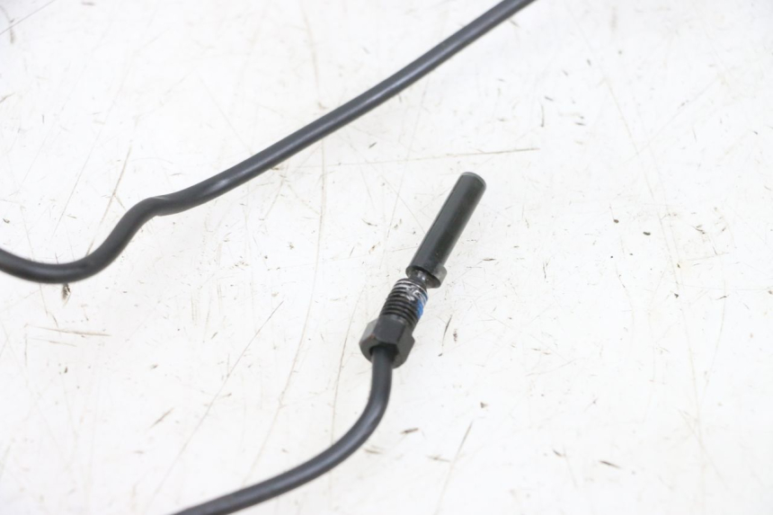 photo de LEFT STOP LIGHT SWITCH DUALTRON VICTOR LIMITED 1 - Fixing points details