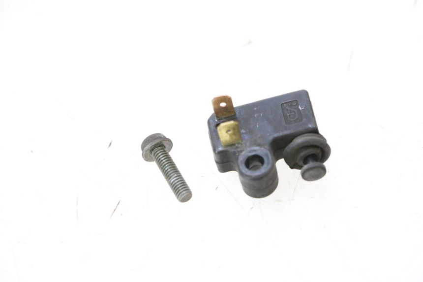 photo de LEFT STOP LIGHT SWITCH YAMAHA XP T-MAX ABS 500 (2005 - 2005) - Component detail