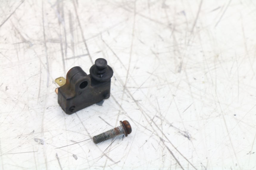 photo de LEFT STOP LIGHT SWITCH YAMAHA YP MAJESTY ABS 400 (2007 - 2009) - Zoom on usage condition
