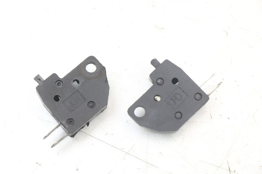 photo de STOP LIGHT SWITCH NECO GPX LC 2T 50 (2014 - 2018) - Zoom on usage condition