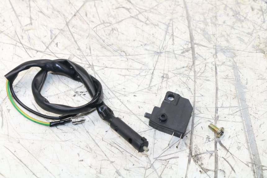 photo de STOP LIGHT SWITCH JM MOTORS MILANO 50 (2014 - 2019) - Component detail
