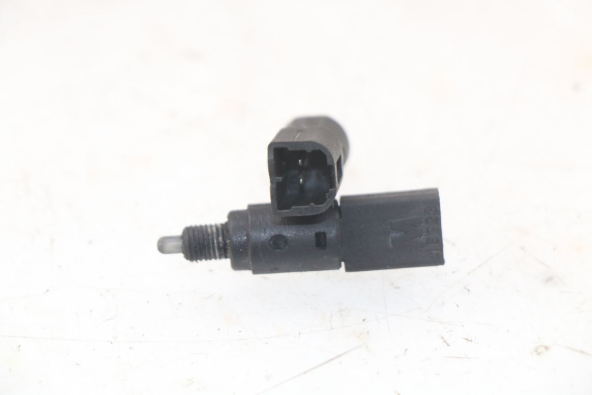 photo de STOP LIGHT SWITCH PIAGGIO LIBERTY 4T 50 (2009 - 2015) - Component detail