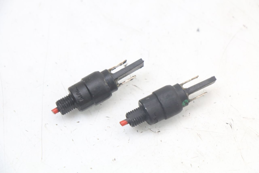 photo de STOP LIGHT SWITCH PIAGGIO LIBERTY IGET 4T 50 (2021 - 2025) - Main view