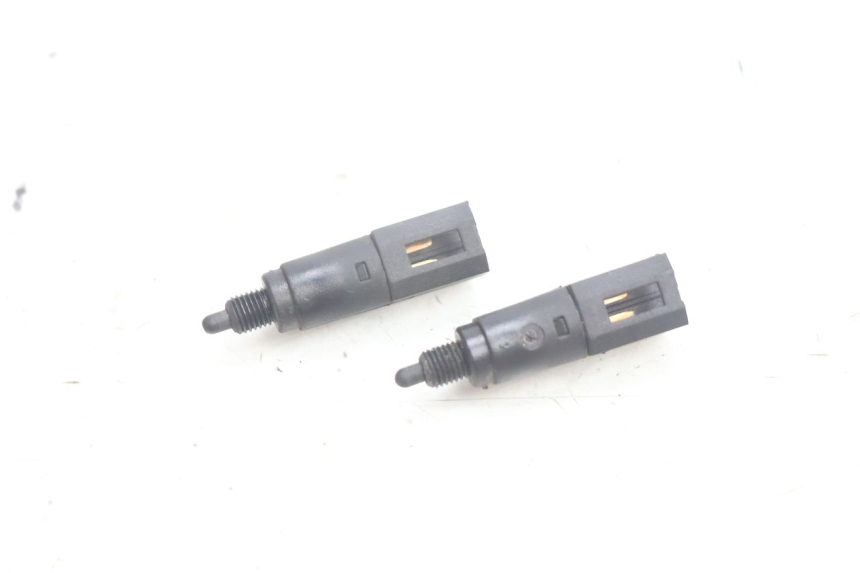 photo de STOP LIGHT SWITCH PIAGGIO LIBERTY 125 (1998 - 2008) - Main view