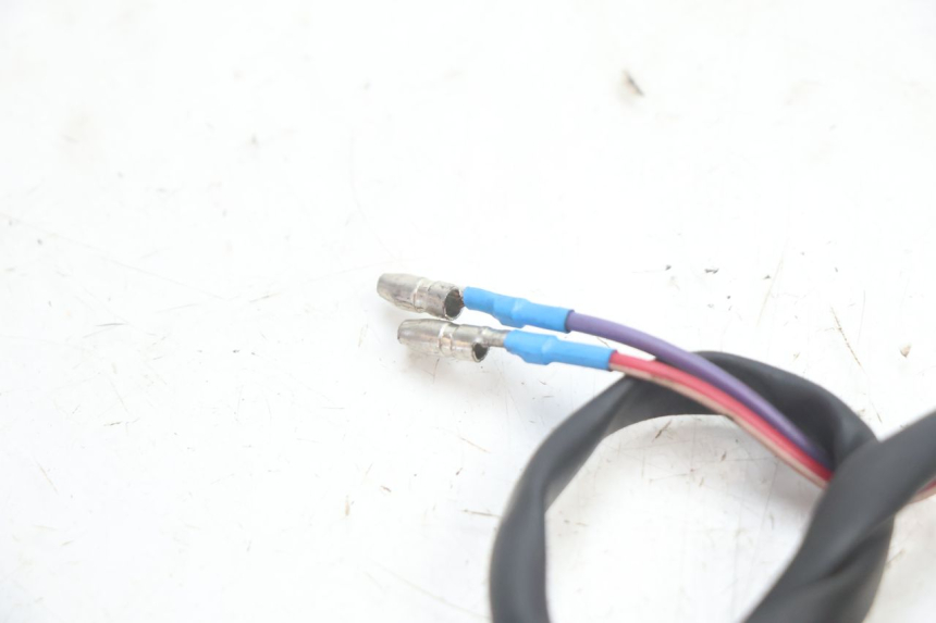 photo de STOP LIGHT SWITCH LONGJIA LJ50QT 8M 2T 50 (2010 - 2017) - Technical close-up