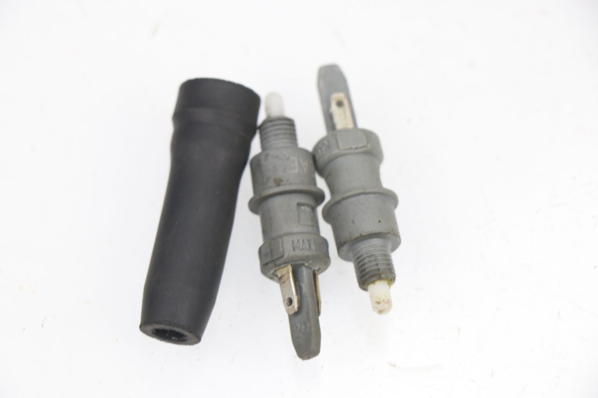 photo de STOP LIGHT SWITCH PEUGEOT LUDIX 50 (2005 - 2007) - Main view