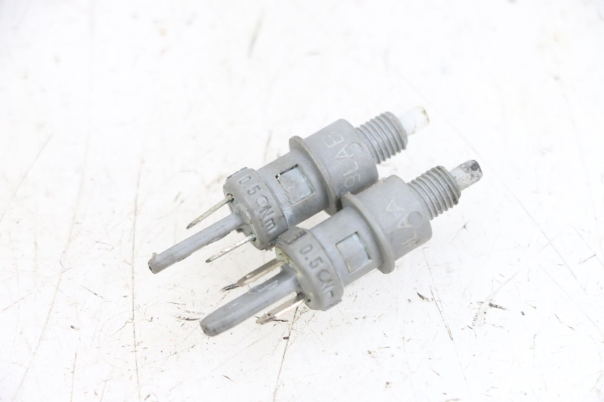 photo de STOP LIGHT SWITCH PEUGEOT LUDIX 50 (2008 - 2017) - Main view