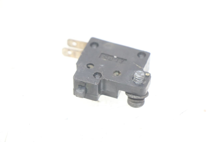 photo de STOP LIGHT SWITCH HONDA NHX LEAD 110 (2008 - 2010) - Alternative perspective