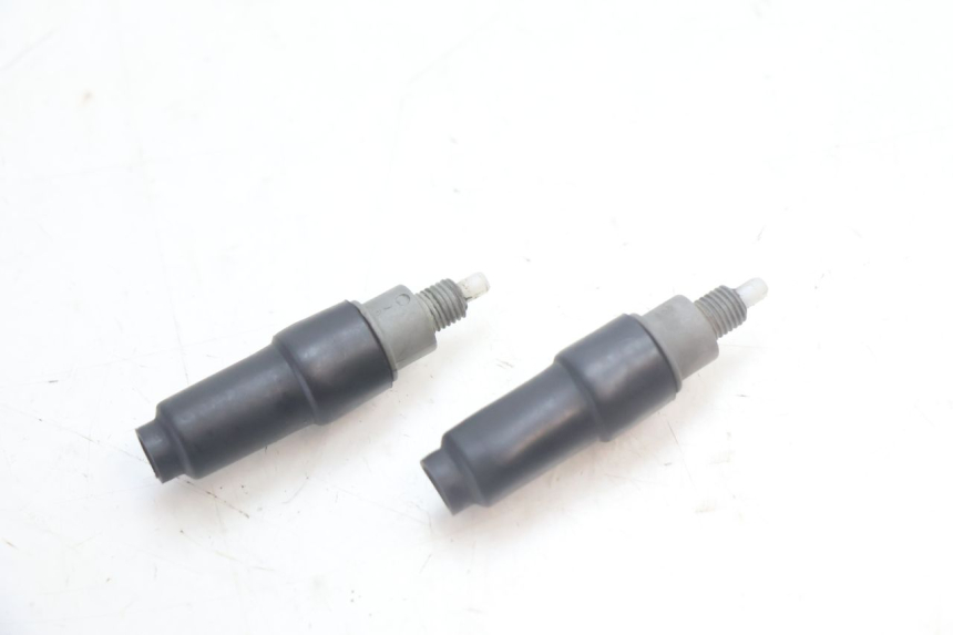 photo de STOP LIGHT SWITCH YAMAHA SLIDER 50 (1999 - 2004) - Component detail