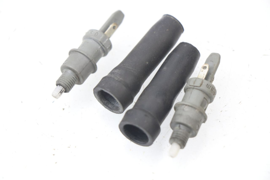 photo de STOP LIGHT SWITCH PEUGEOT SPEEDFIGHT 2 AC 50 (2000 - 2009) - Component detail