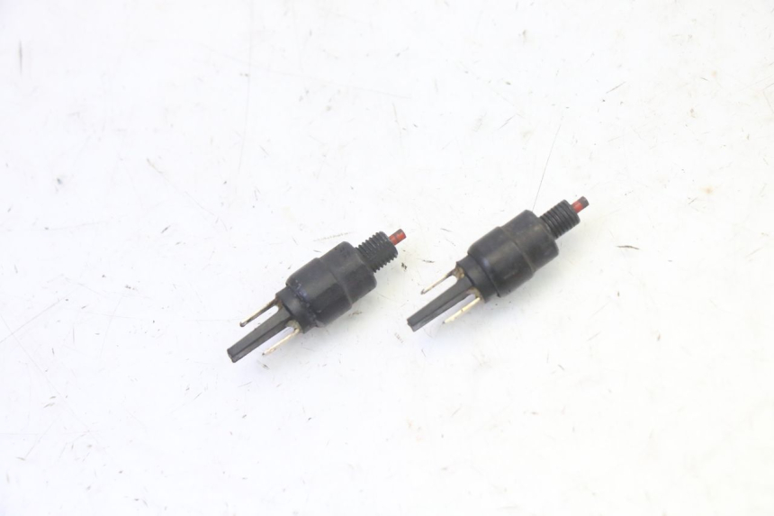 photo de STOP LIGHT SWITCH APRILIA SR R 2T LC 50 (2018 - 2021) - Component detail