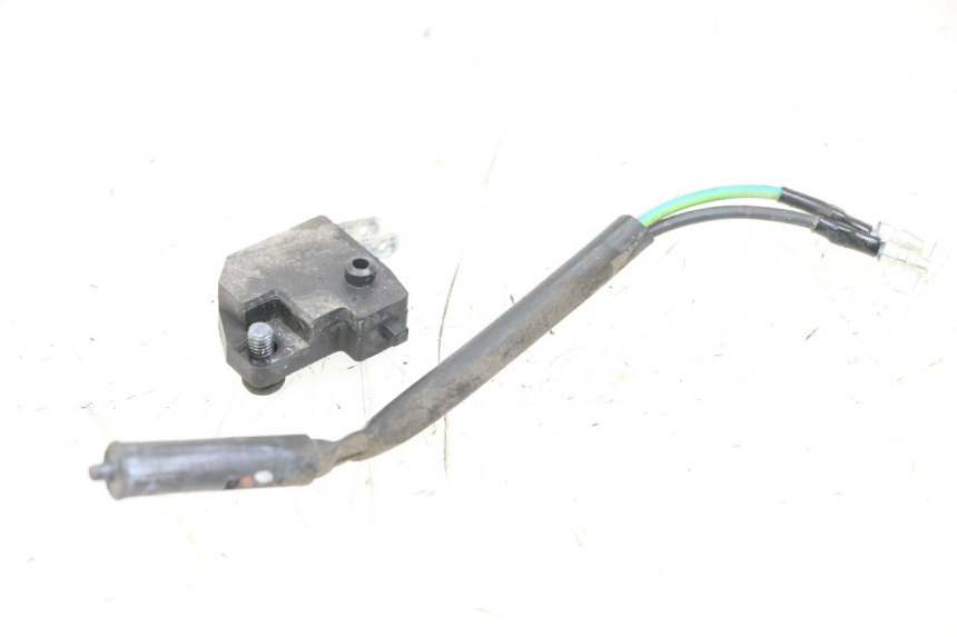 photo de STOP LIGHT SWITCH SYM ORBIT 2 4T 50 (2008 - 2017) - Component detail