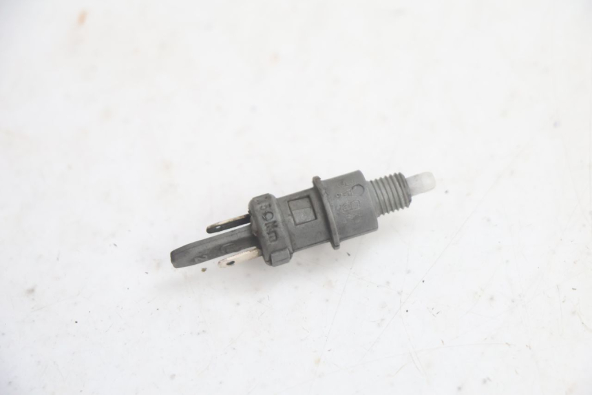 photo de STOP LIGHT SWITCH PEUGEOT TREKKER 50 (1995 - 2004) - Component detail