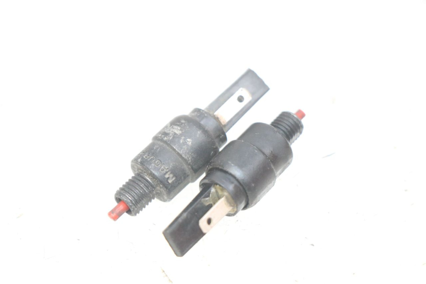 photo de STOP LIGHT SWITCH PIAGGIO VESPA PRIMAVERA 2T 50 (2013 - 2018) - Main view