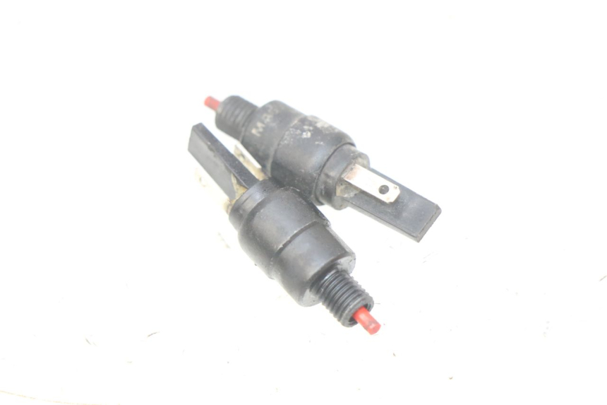 photo de STOP LIGHT SWITCH PIAGGIO VESPA PRIMAVERA 2T 50 (2013 - 2018) - Component detail