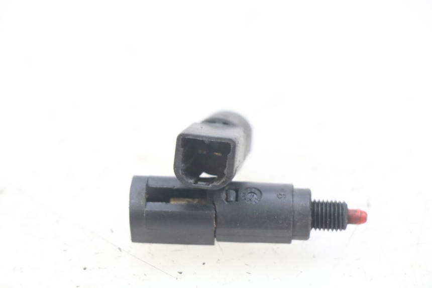 photo de STOP LIGHT SWITCH PIAGGIO VESPA S 2T 50 (2007 - 2014) - Component detail