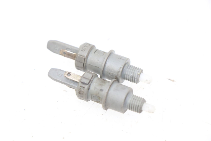 photo de STOP LIGHT SWITCH PEUGEOT VIVACITY 50 (1998 - 2003) - Main view