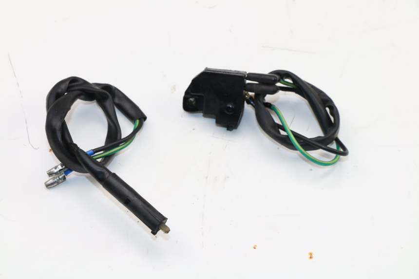 photo de STOP LIGHT SWITCH WACOX SHENKE 50 (2008 - 2014) - Zoom on usage condition