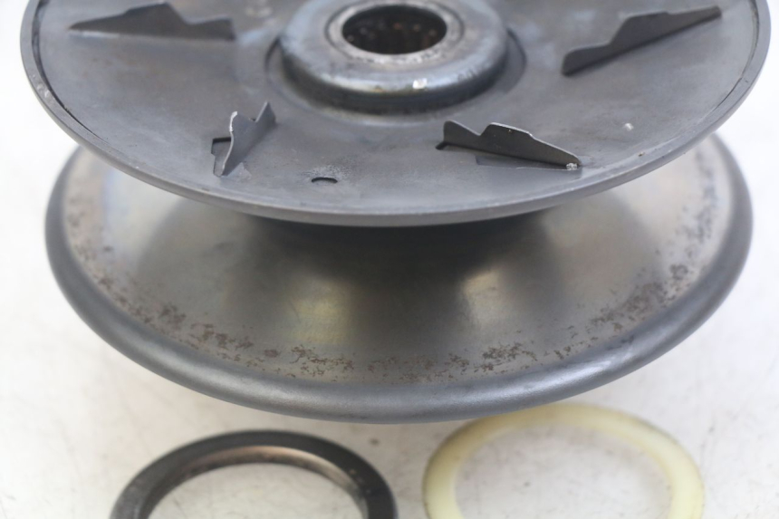 photo de CLUTCH HONDA FES PANTHEON 125 (2003 - 2007) - Alternative perspective