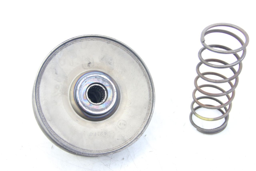 photo de TORQUE CONVERTER SUZUKI UH BURGMAN 125 (2002 - 2006) - Zoom on usage condition