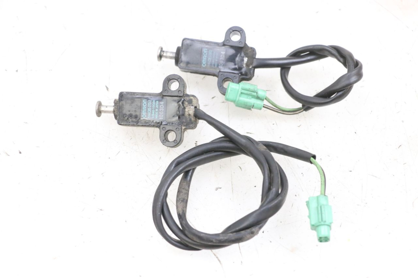 photo de KICKSTAND CUT-OFF SWITCH SUZUKI BURGMAN 650 (2013 - 2020) - Zoom on usage condition
