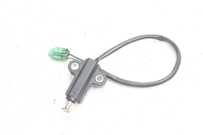 photo de IGNITION SWITCH KICKSTAND SUZUKI BURGMAN 125 (2007 - 2014) - Zoom on usage condition