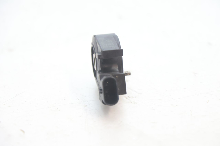 photo de SIDE STAND SWITCH BMW C SPORT 650 (2015 - 2021) - Alternative perspective