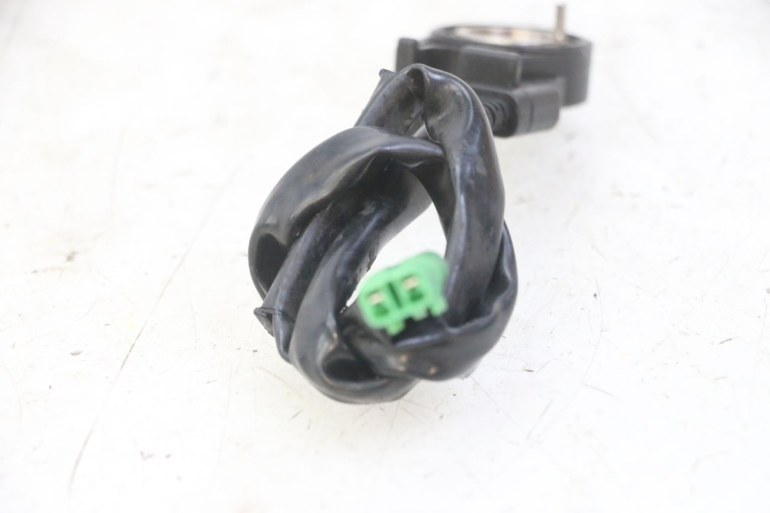 photo de SIDE STAND SWITCH HONDA CBF 500 (2004 - 2007) - Zoom on usage condition