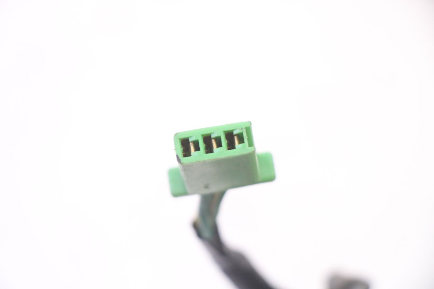 photo de SIDE STAND SWITCH HONDA CBR RR FIREBLADE 900 (1992 - 1994) - Technical close-up