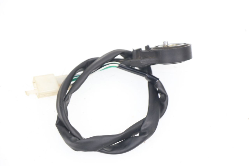 photo de SIDE STAND SWITCH GOWINN DOLCE VITA 50 (2007 - 2013) - Zoom on usage condition