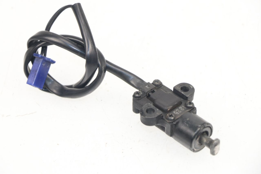 photo de IGNITION SWITCH KICKSTAND GILERA GP 800 (2007 - 2013) - Component detail