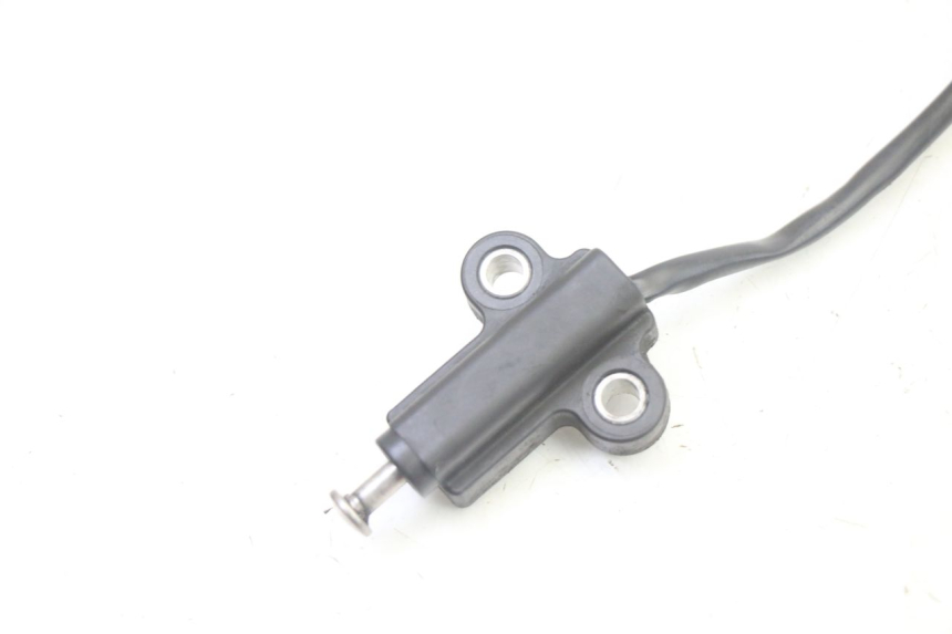 photo de SIDE STAND SWITCH SUZUKI GSR 750 (2011 - 2017) - Zoom on usage condition