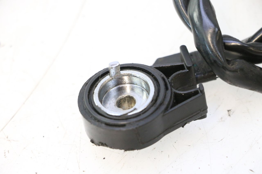 photo de IGNITION SWITCH KICKSTAND EUROCKA GTR 50 (2007 - 2017) - Technical close-up