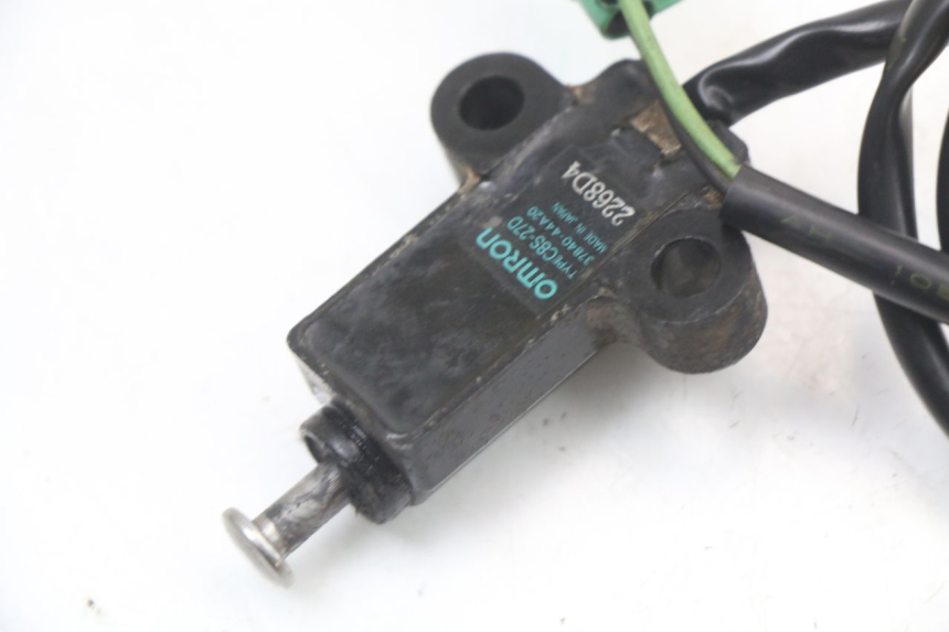photo de SIDE STAND SWITCH SUZUKI GZ MARAUDER 125 (1998 - 2004) - Alternative perspective