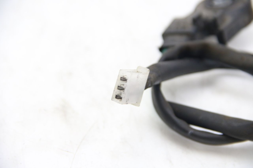 photo de IGNITION SWITCH KICKSTAND REVATTO IMPERATOR 125 (2007 - 2015) - Zoom on usage condition