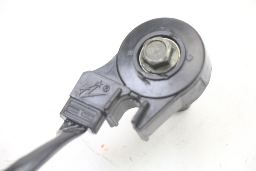 photo de SIDE STAND SWITCH LONGJIA SHARPY 125 (2020 - 2024) - Zoom on usage condition