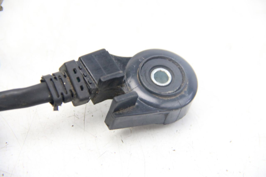 photo de IGNITION SWITCH KICKSTAND SELECT UP OCTALIS 125 (2007 - 2012) - Component detail