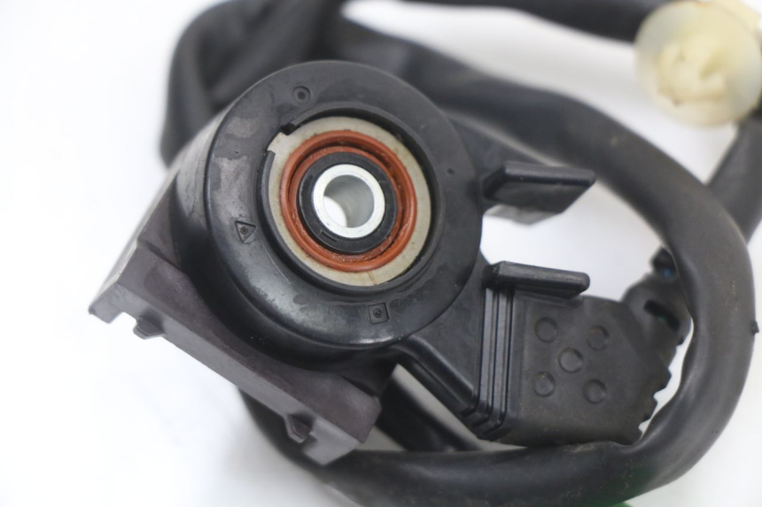 photo de SIDE STAND SWITCH HONDA PCX (JF47) 125 (2012 - 2013) - Zoom on usage condition