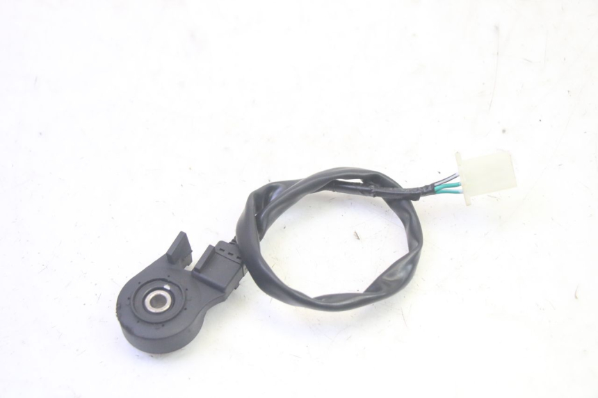 photo de KICKSTAND CUT-OFF SWITCH JM MOTORS SANTANA EVO 50 (2024 - 2026) - Zoom on usage condition