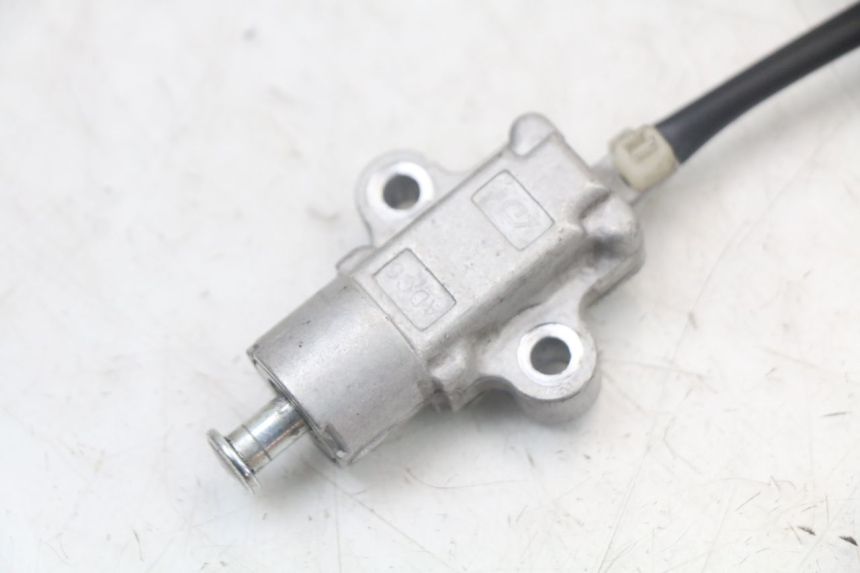 photo de IGNITION SWITCH KICKSTAND YAMAHA XMAX X-MAX ABS 125 (2017 - 2020) - Zoom on usage condition