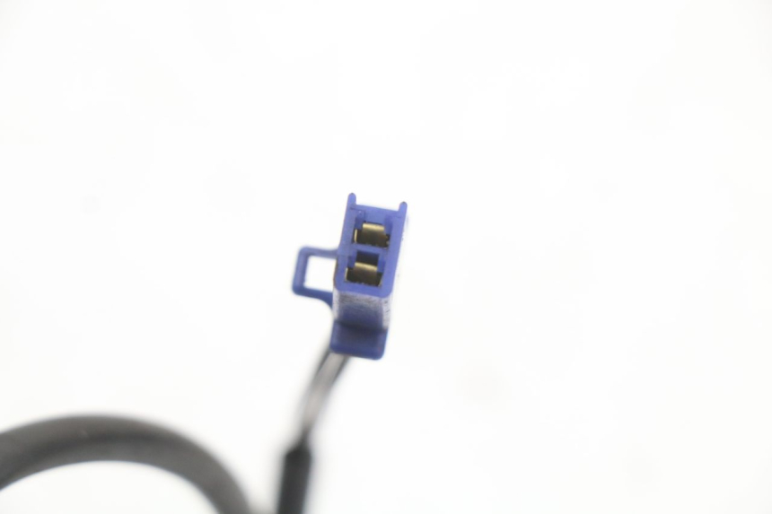 photo de IGNITION SWITCH KICKSTAND YAMAHA X-MAX XMAX 125 (2010 - 2013) - Technical close-up