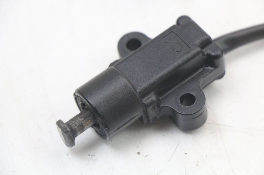 photo de SIDE STAND SWITCH YAMAHA FZ1 FAZER 1000 (2007 - 2009) - Zoom on usage condition