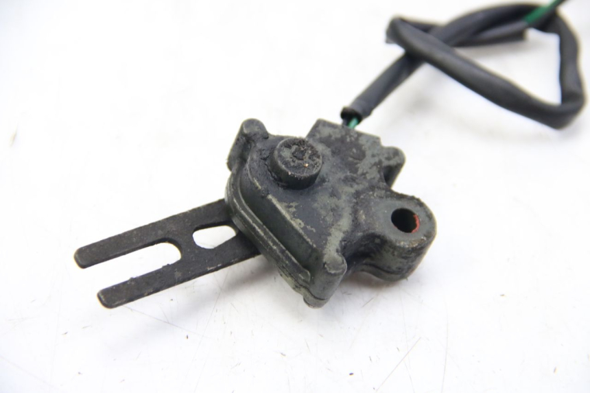 photo de IGNITION SWITCH KICKSTAND KAWASAKI ZX-6R ZX6R 600 (1995 - 1997) - Zoom on usage condition