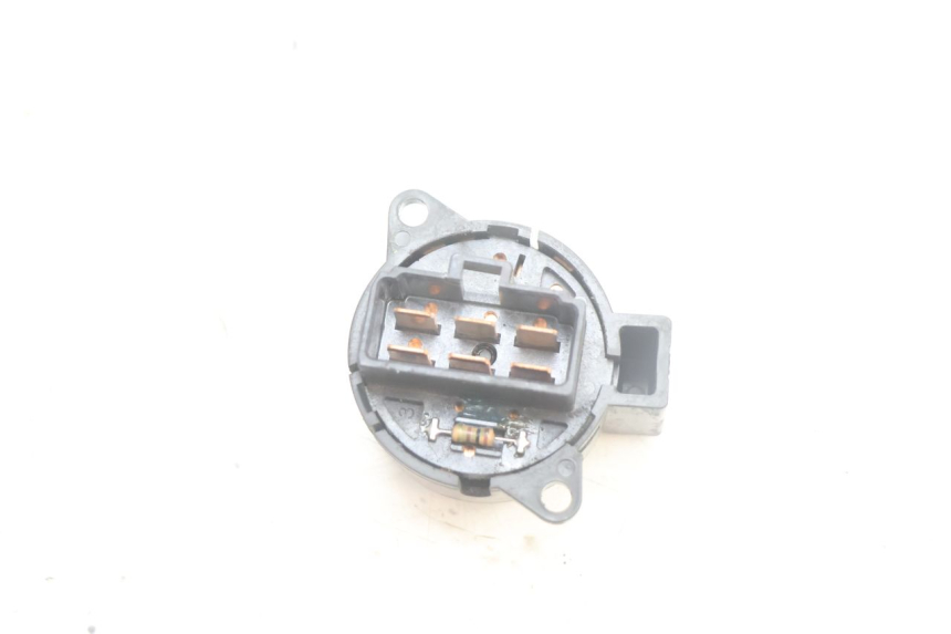 photo de SWITCH SUZUKI BURGMAN EXECUTIVE ABS 650 (2006 - 2012) - Alternative perspective