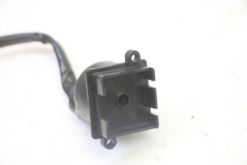 photo de IGNITION SWITCH PEUGEOT CITYSTAR 50 (2013 - 2017) - Zoom on usage condition